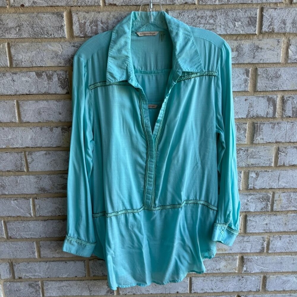 Soft Surroundings Long Sleeve 1/2 Button Collared Blouse / Cami Women's Size M. - Picture 1 of 10